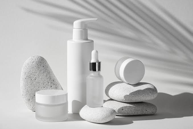 Rutina de skincare básica: orden y productos esenciales